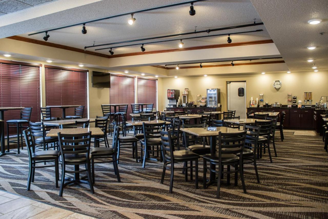 Cobblestone Suites - Oshkosh Luaran gambar