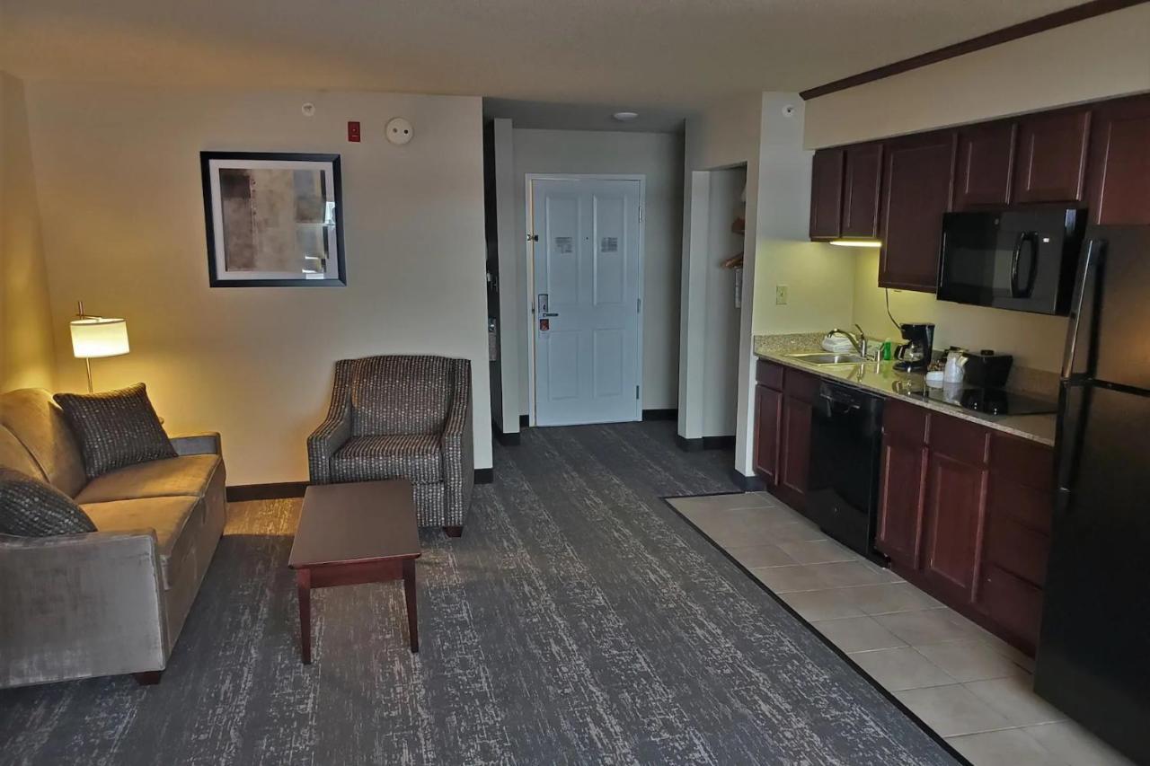 Cobblestone Suites - Oshkosh Luaran gambar