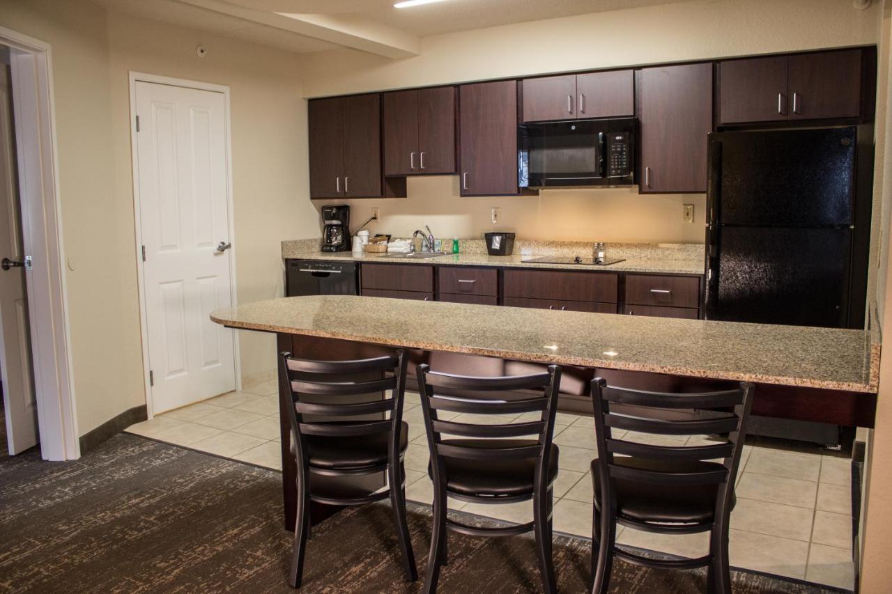 Cobblestone Suites - Oshkosh Luaran gambar