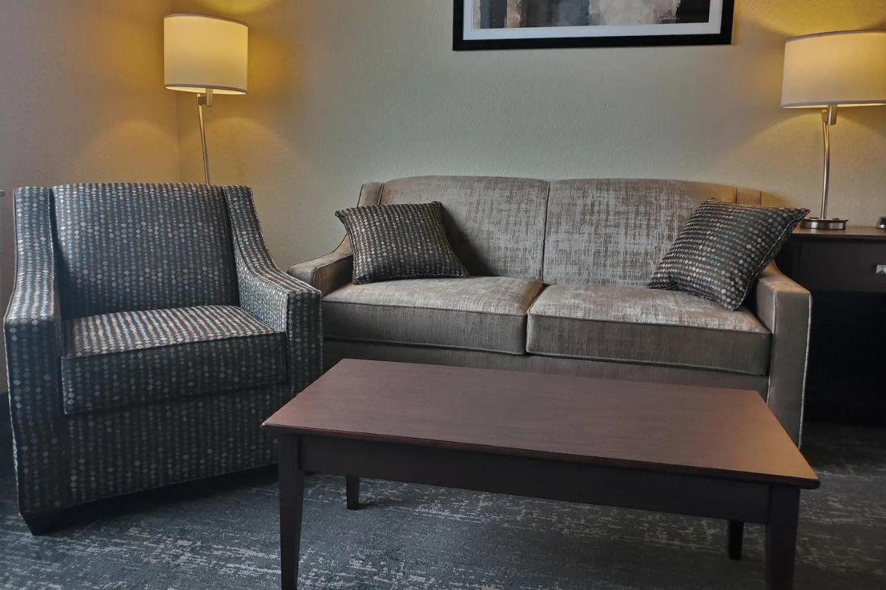 Cobblestone Suites - Oshkosh Luaran gambar